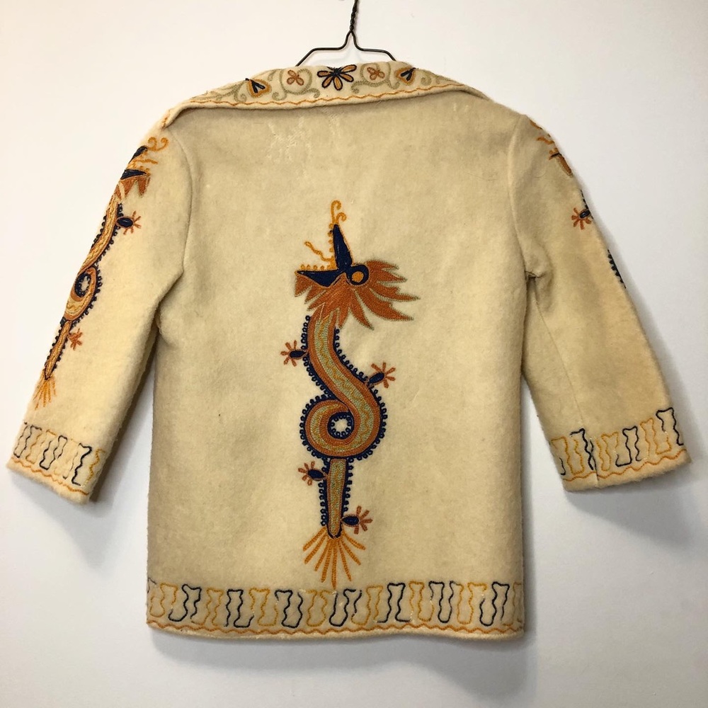 1970s Vintage Hand Embroidered Dragon Jacket - Picture 3 of 5